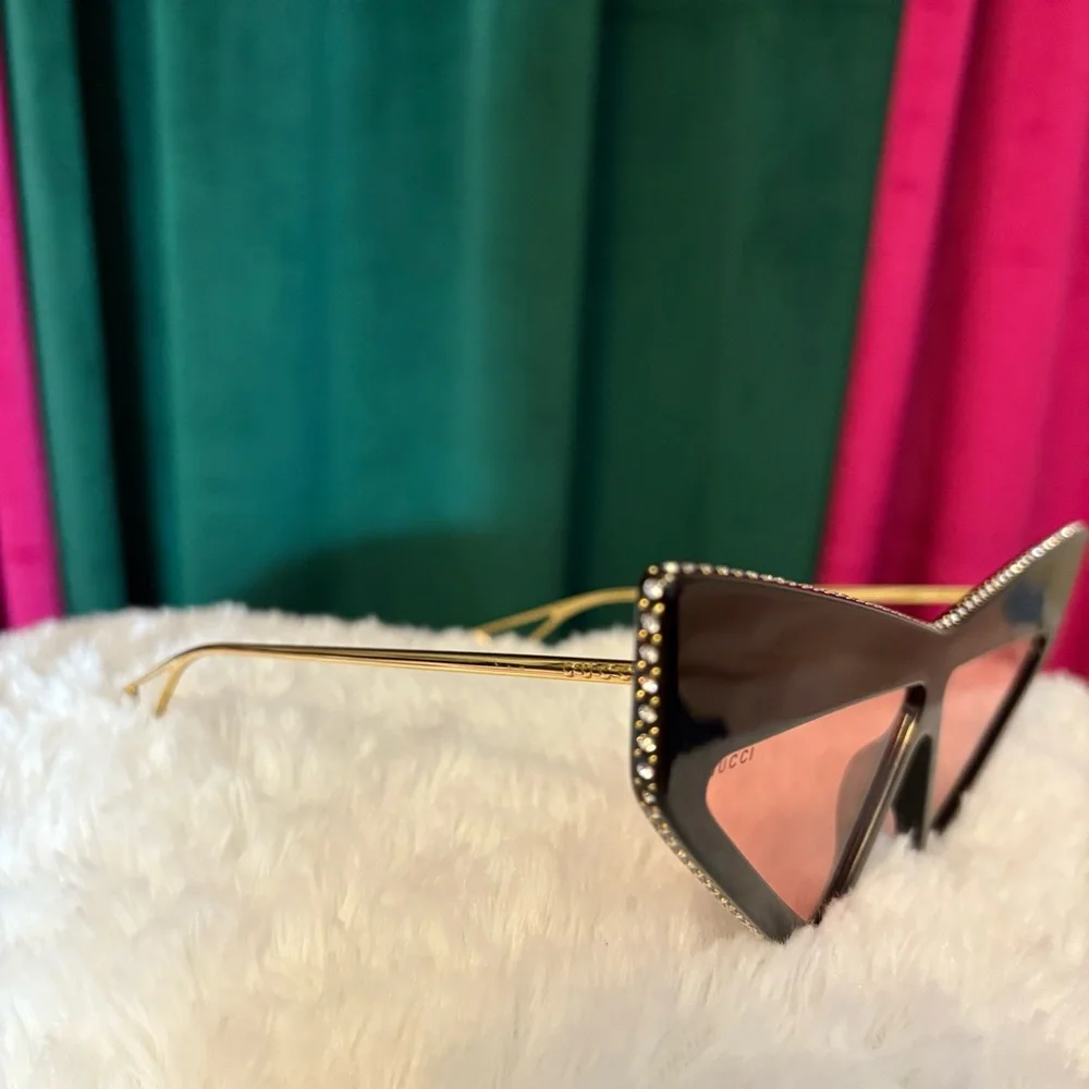 GUCCI Crystal Wing Sunglasses—GG0430S NWT - Picture 2 of 9